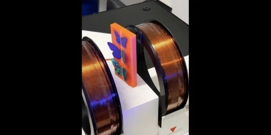 德國研究人員采用3D打印技術(shù)和仿生學(xué)開發(fā)無需電池驅(qū)動(dòng)的機(jī)械翅膀 image